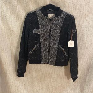Emma & Gaia Jacket Size S NWT